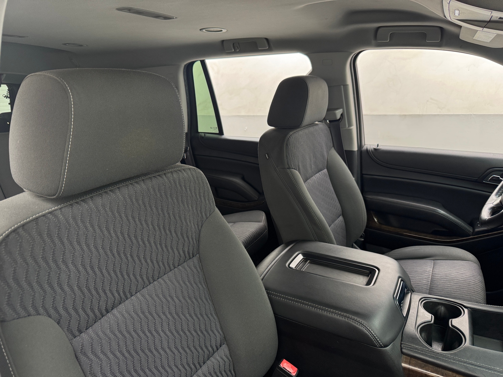 Thumbnail: 2015 Chevrolet Tahoe - 2