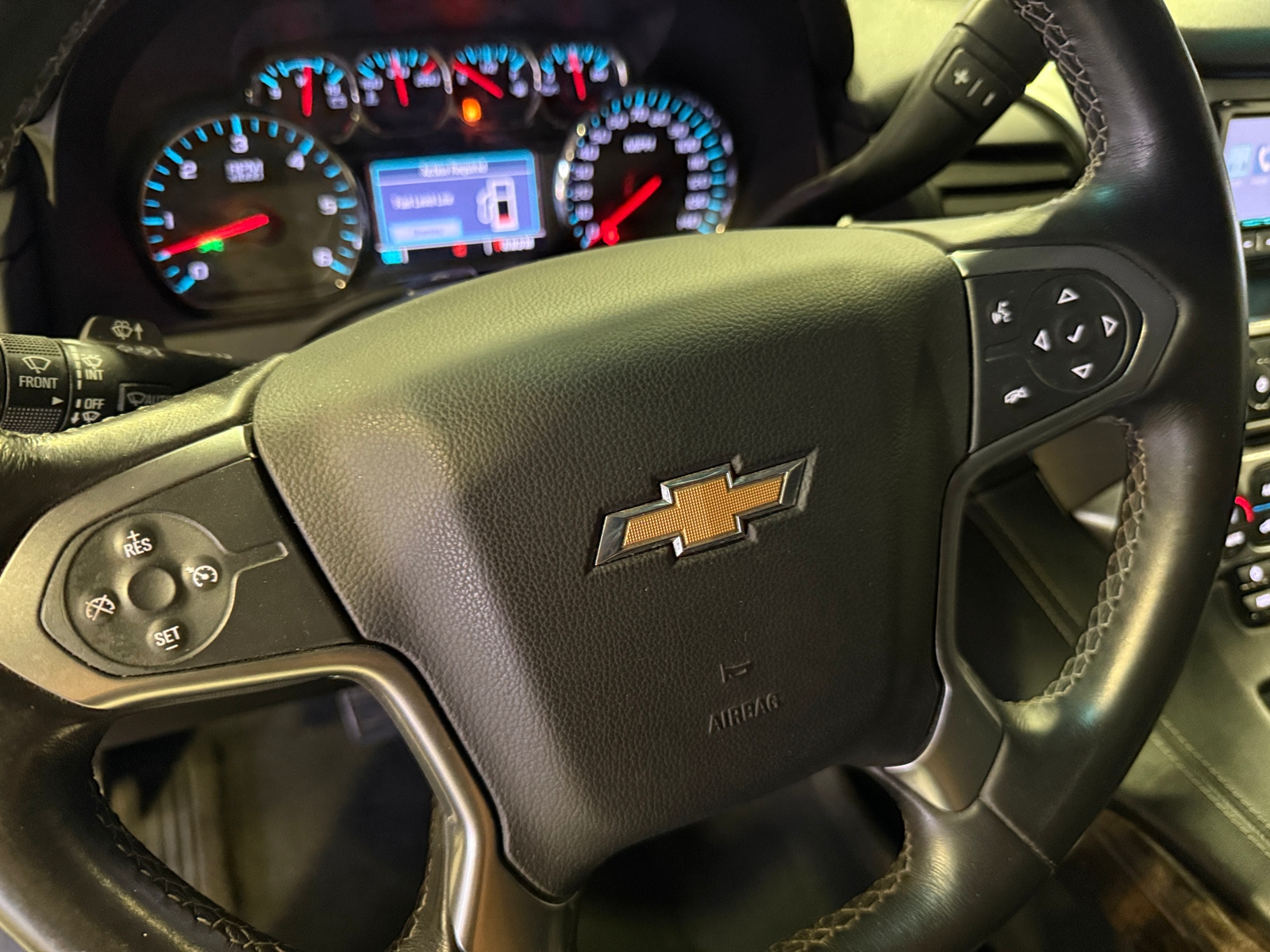 Thumbnail: 2015 Chevrolet Tahoe - 5