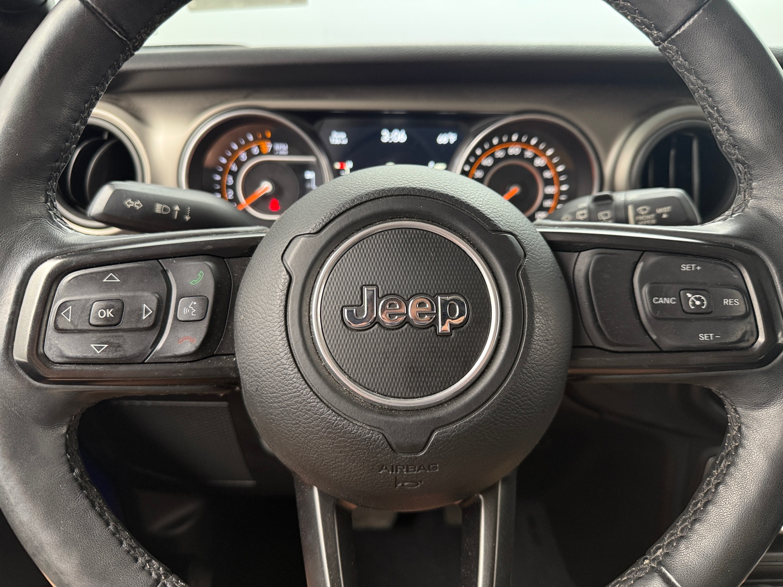 Thumbnail: 2018 Jeep Wrangler - 5