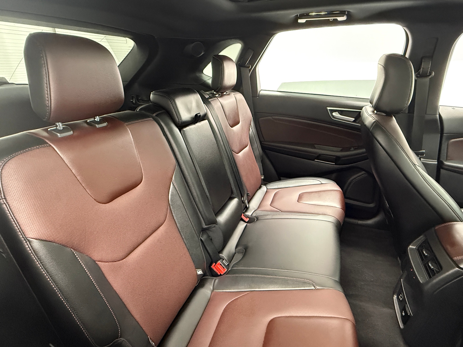 Thumbnail: 2021 Ford Edge - 5