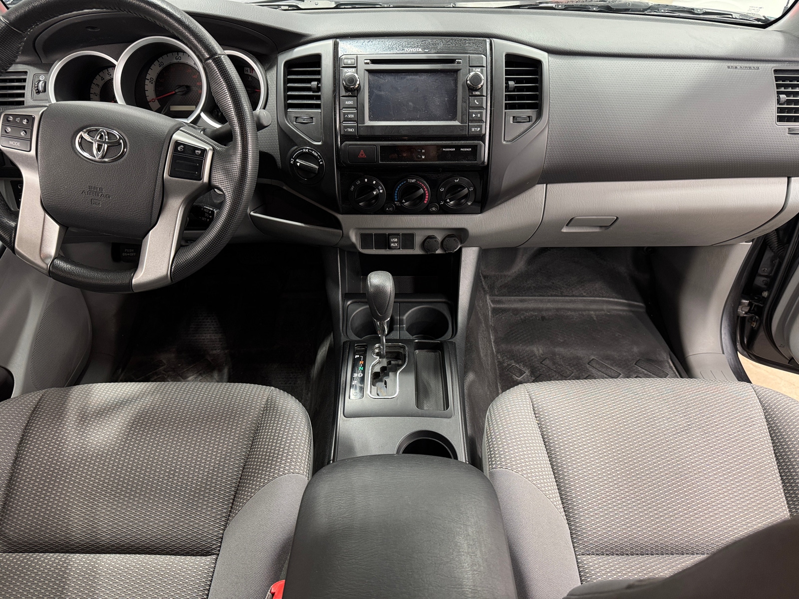 Thumbnail: 2013 Toyota Tacoma - 3