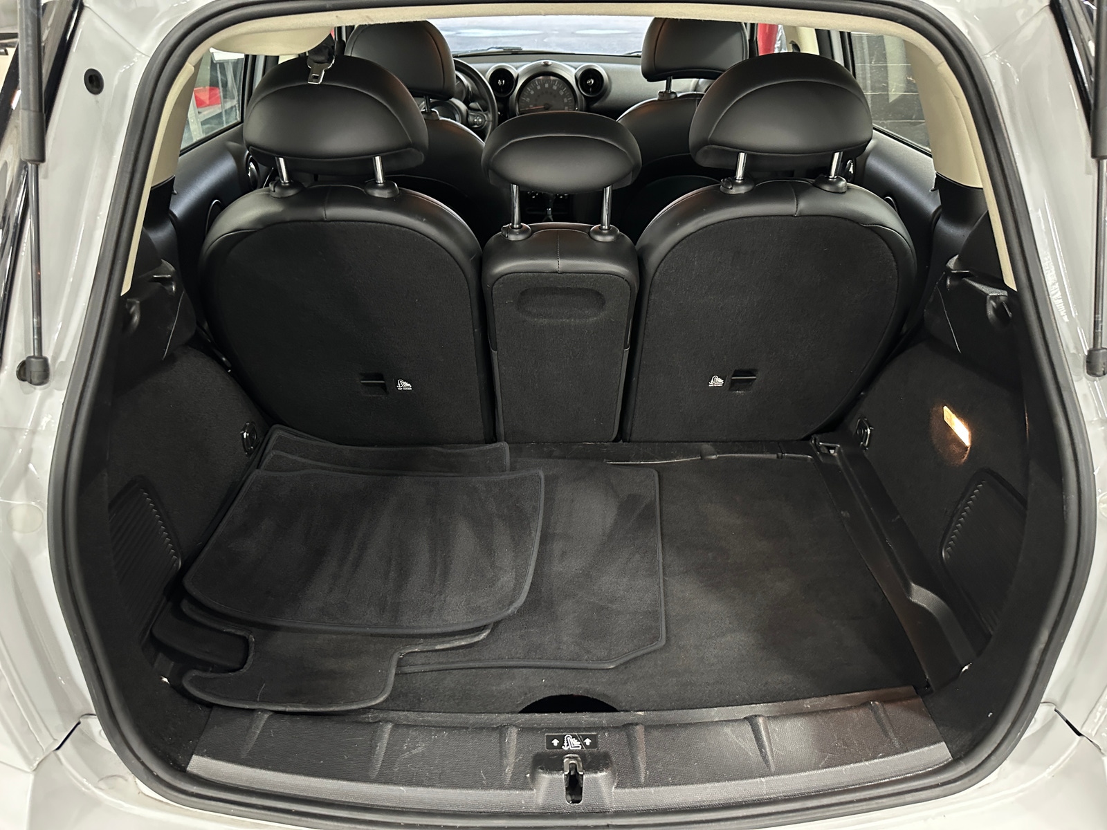 Thumbnail: 2016 MINI Cooper Countryman - 6