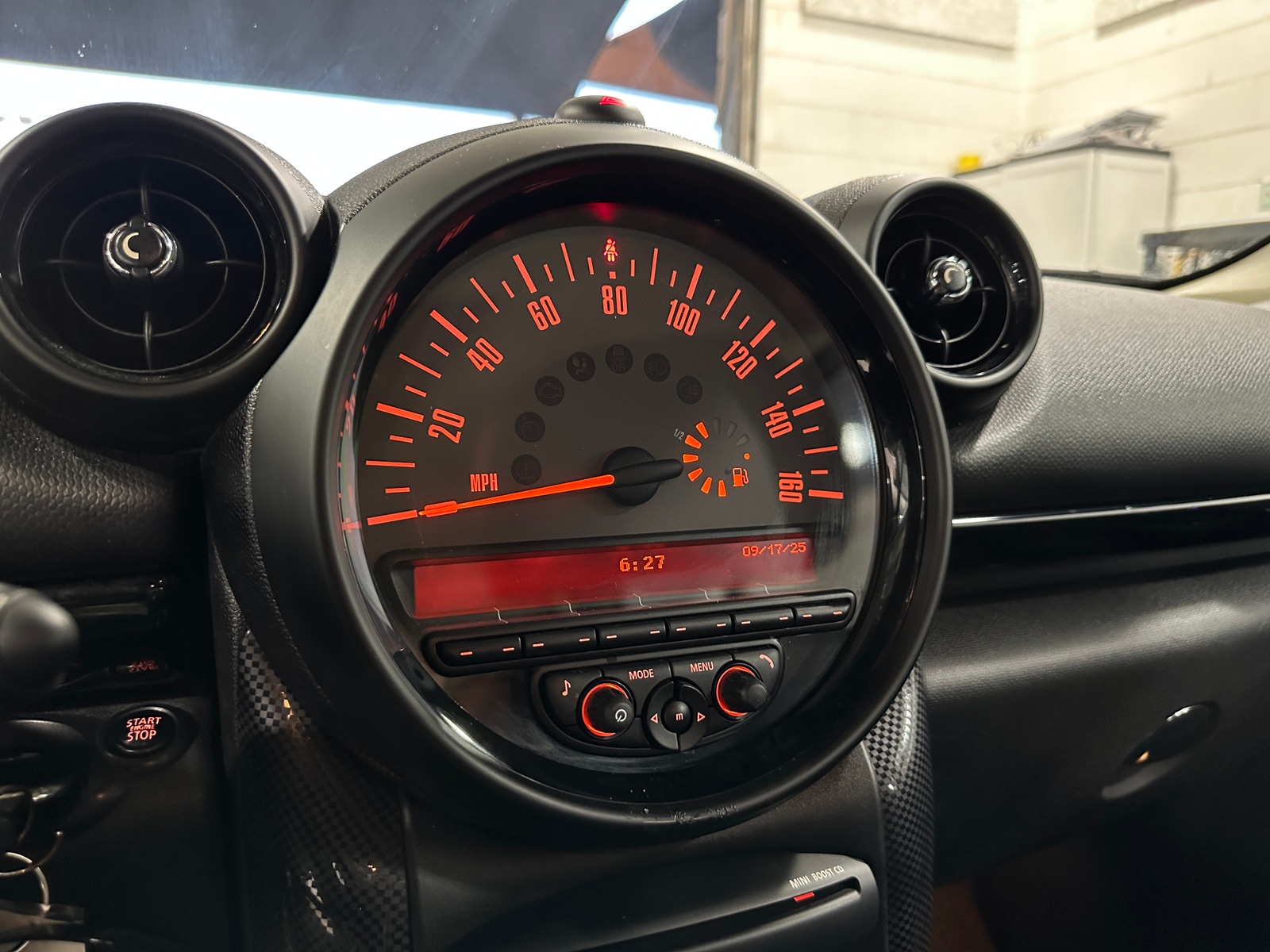 Thumbnail: 2016 MINI Cooper Countryman - 3