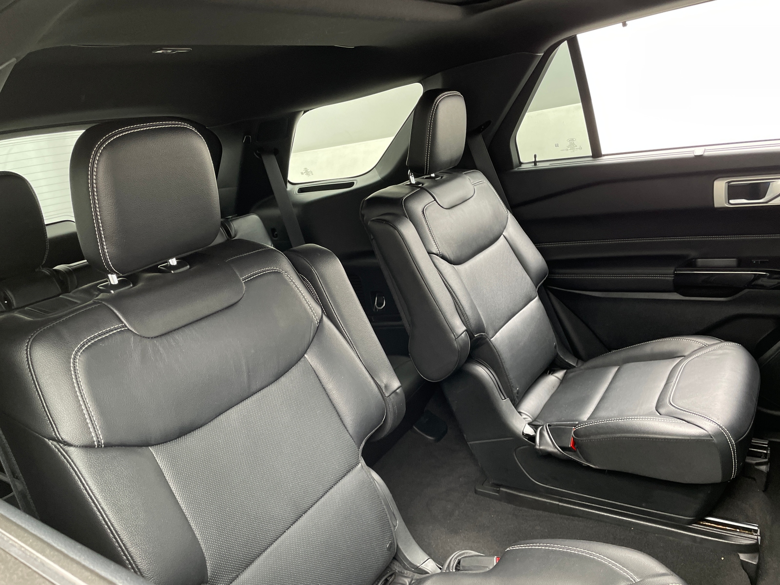 Thumbnail: 2023 Ford Explorer - 5