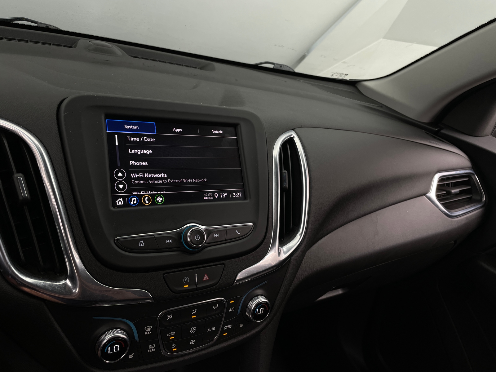 Thumbnail: 2023 Chevrolet Equinox - 4