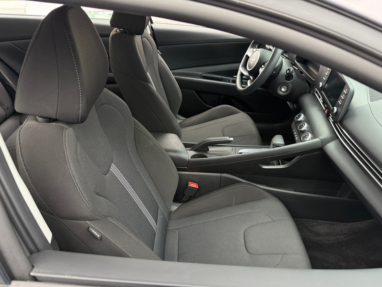 Thumbnail: 2024 Hyundai Elantra - 2