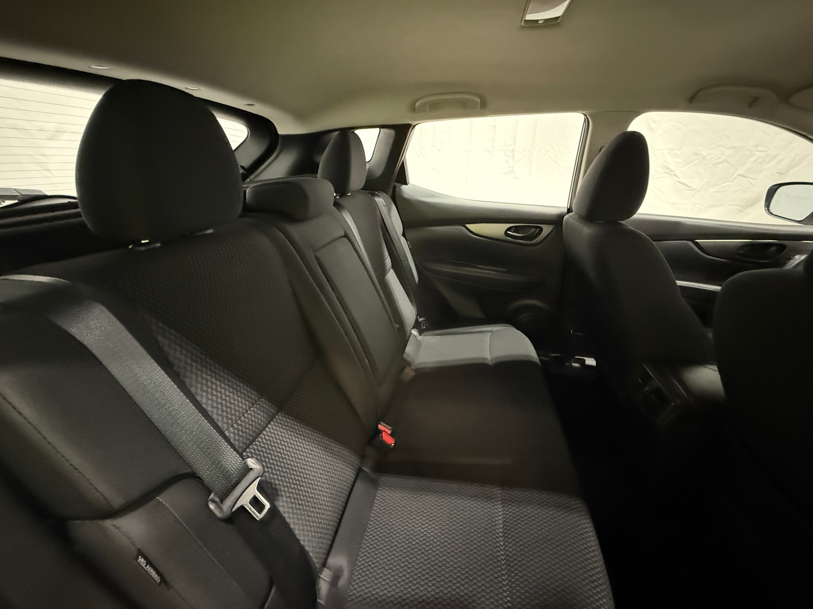 Thumbnail: 2020 Nissan Rogue Sport - 6