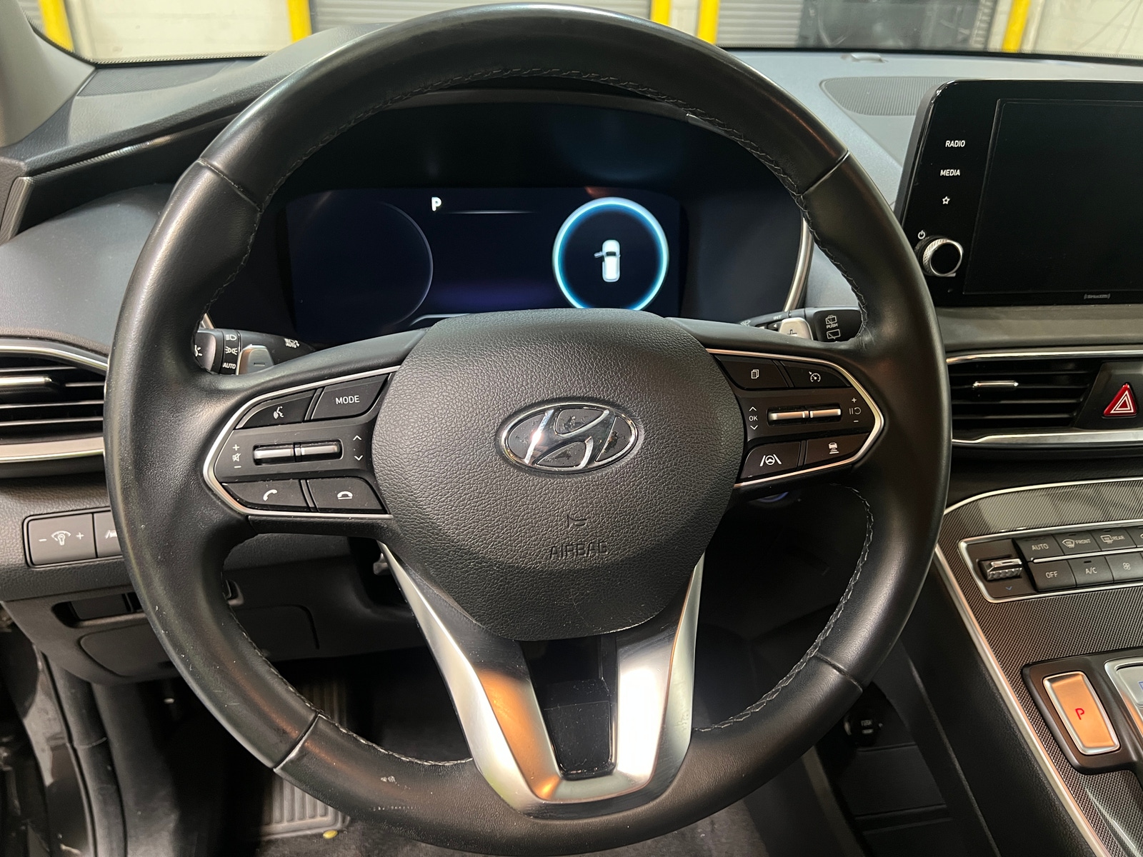 Thumbnail: 2022 Hyundai Santa Fe - 5