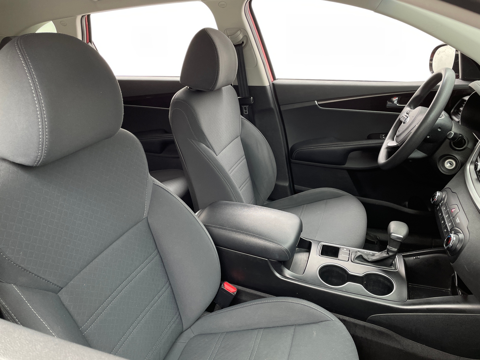 Thumbnail: 2019 Kia Sorento - 2