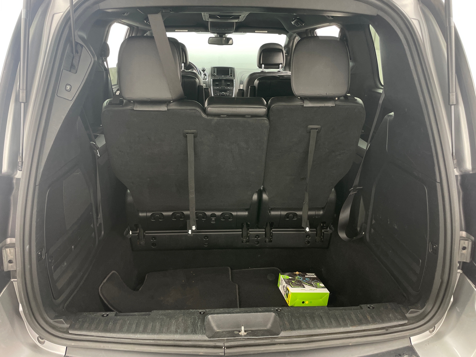 Thumbnail: 2019 Dodge Grand Caravan - 6