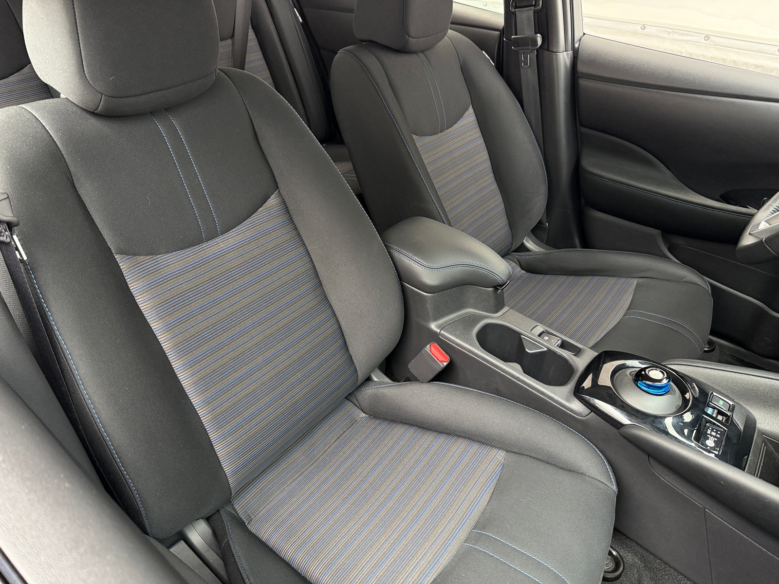 Thumbnail: 2024 Nissan Leaf - 2
