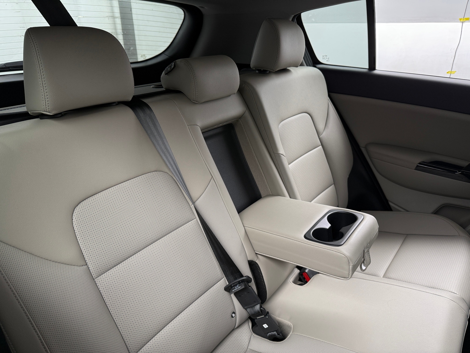 Thumbnail: 2021 Kia Sportage - 5