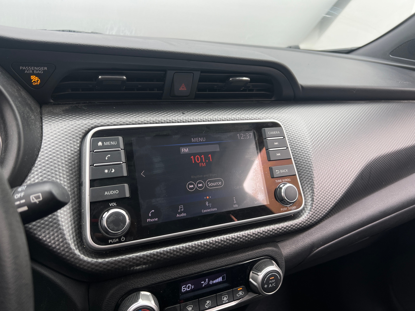 Thumbnail: 2019 Nissan Kicks - 4