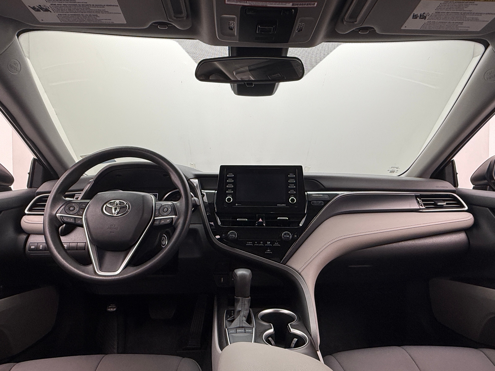 Thumbnail: 2022 Toyota Camry - 3