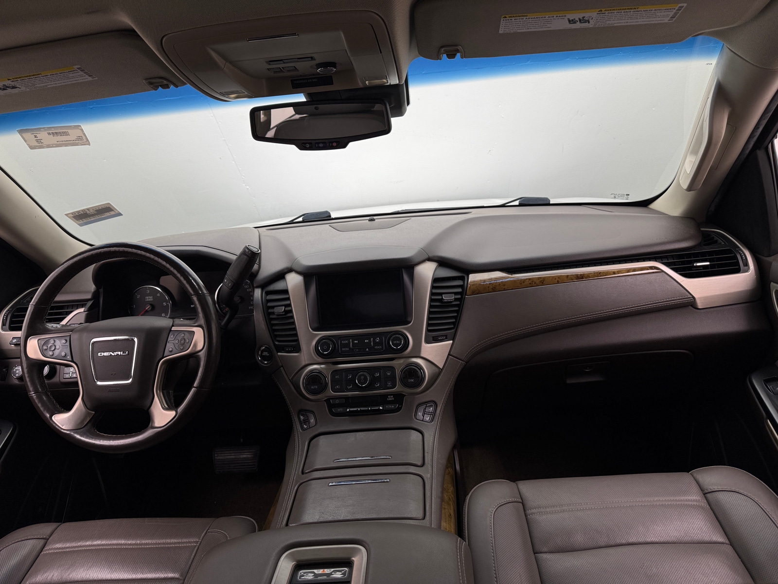Thumbnail: 2017 GMC Yukon - 2