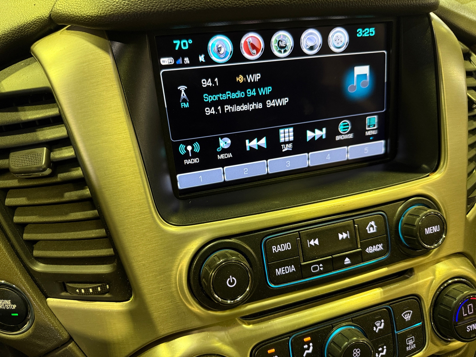Thumbnail: 2017 GMC Yukon - 3