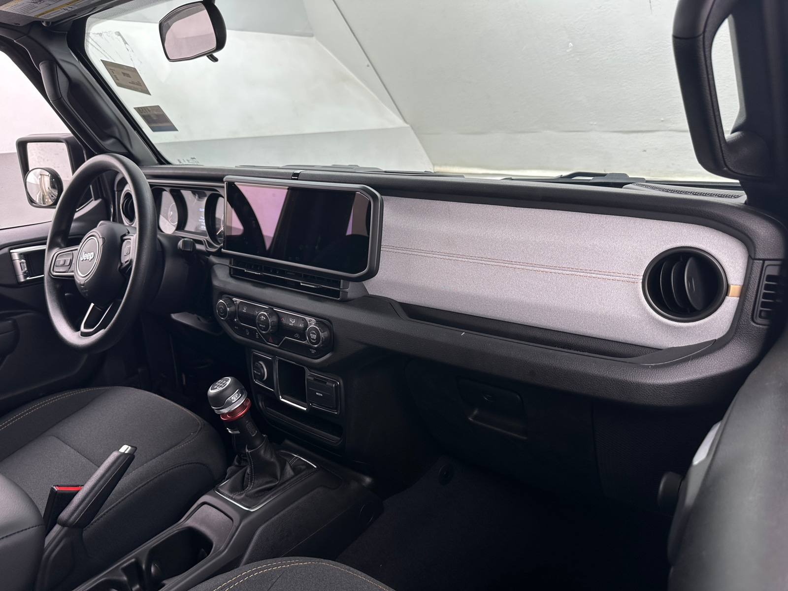 Thumbnail: 2024 Jeep Wrangler - 3