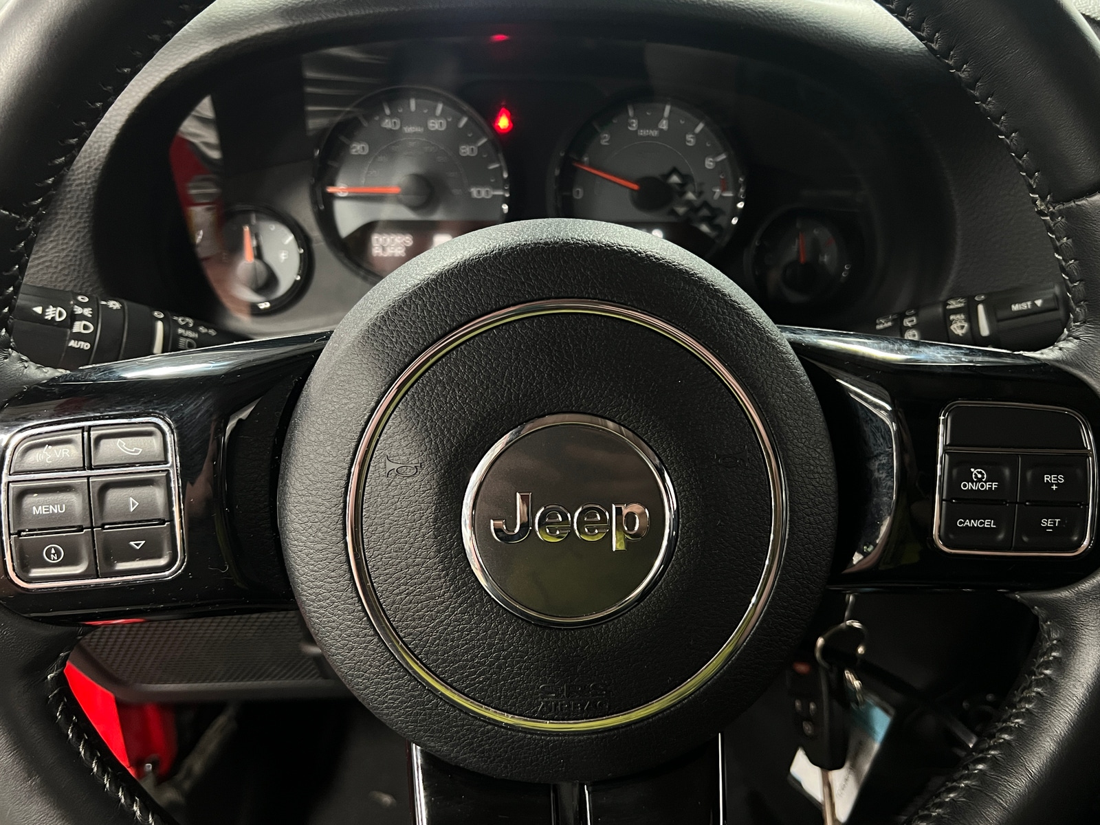 Thumbnail: 2017 Jeep Wrangler - 5