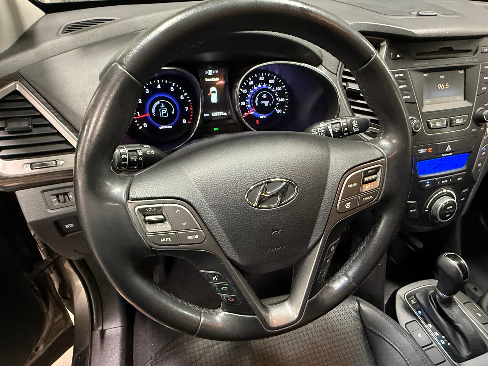 Thumbnail: 2015 Hyundai Santa Fe - 4