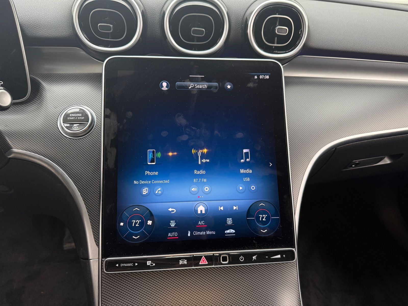 Thumbnail: 2024 Mercedes-Benz C-Class - 3