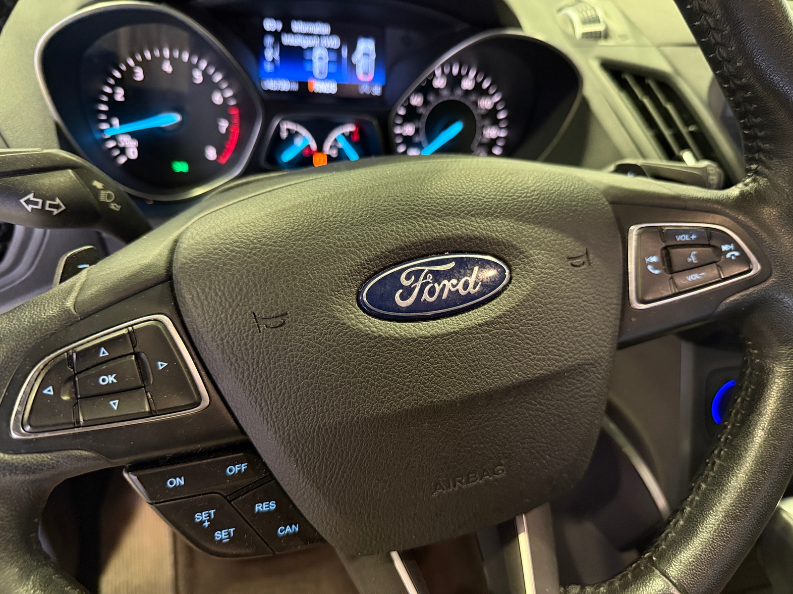 Thumbnail: 2017 Ford Escape - 4