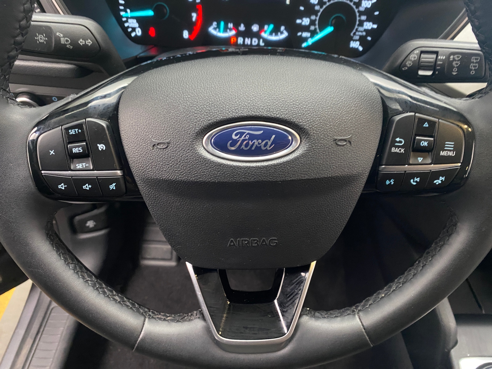 Thumbnail: 2022 Ford Escape - 5