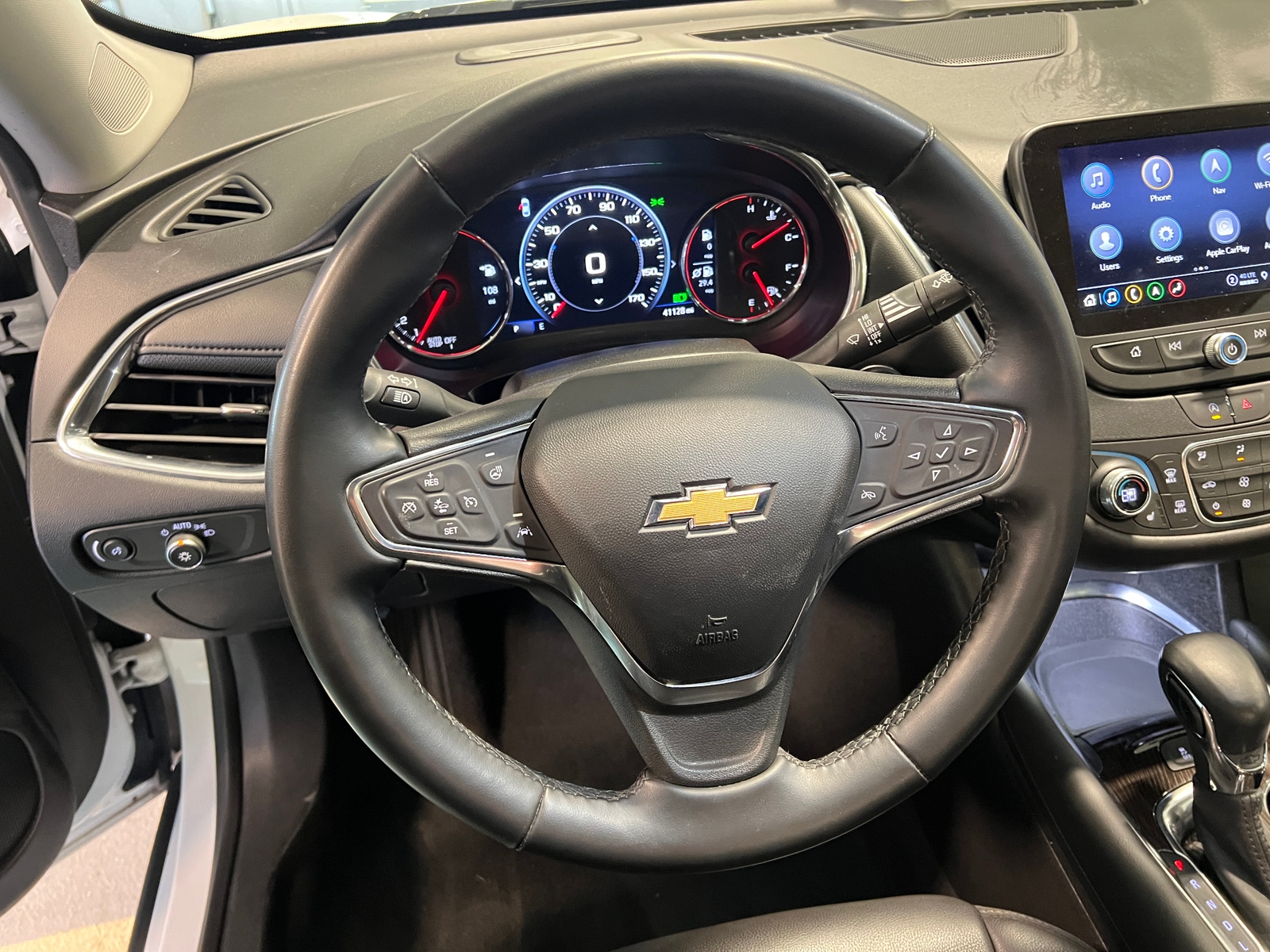 Thumbnail: 2024 Chevrolet Malibu - 4