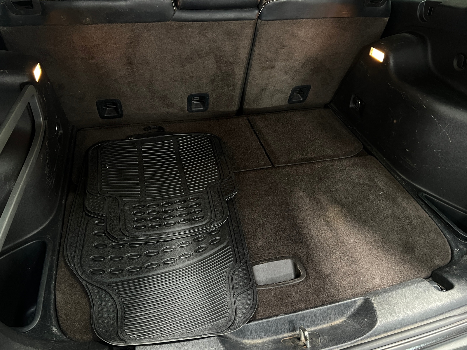 Thumbnail: 2018 Jeep Cherokee - 6