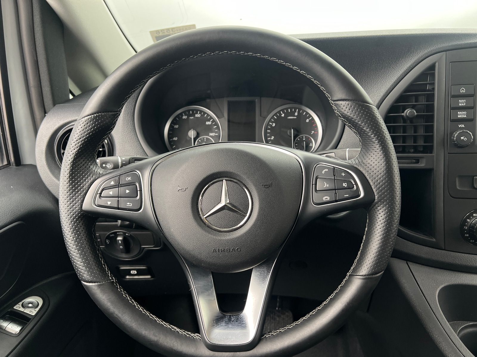 Thumbnail: 2023 Mercedes-Benz Metris - 5
