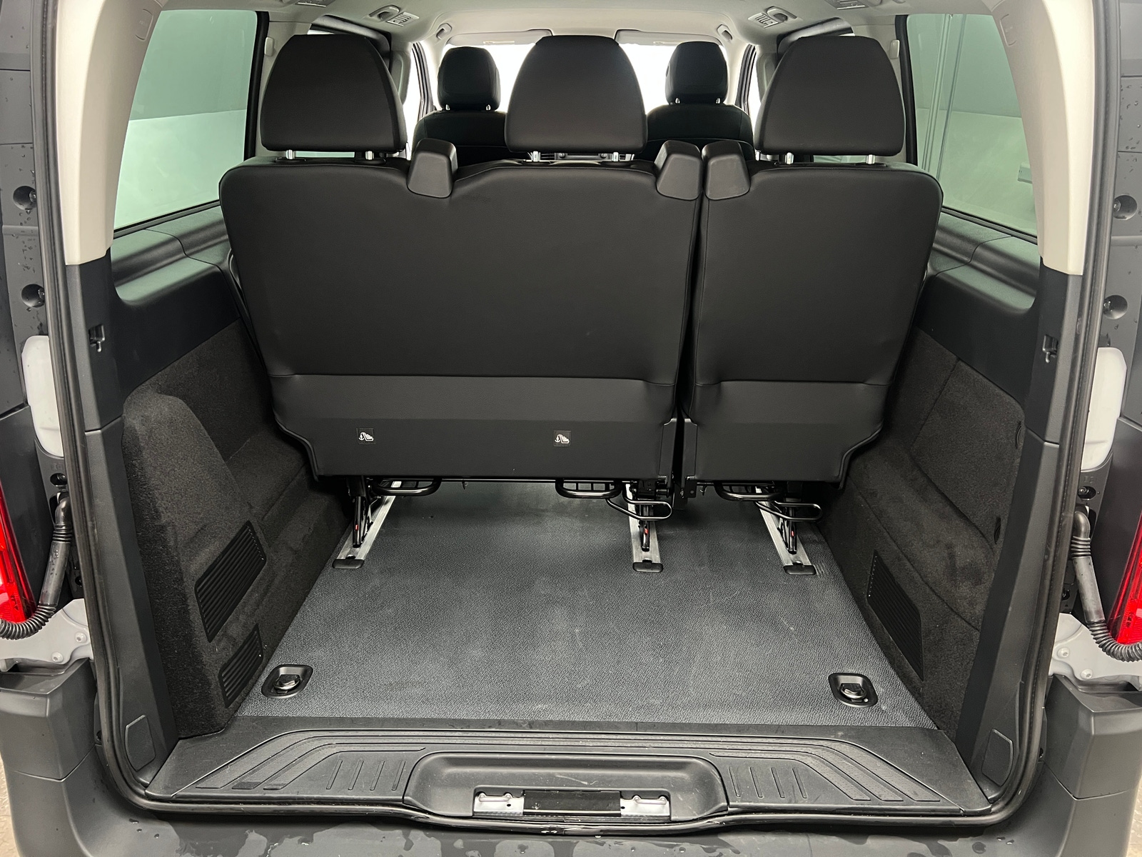 Thumbnail: 2023 Mercedes-Benz Metris - 7