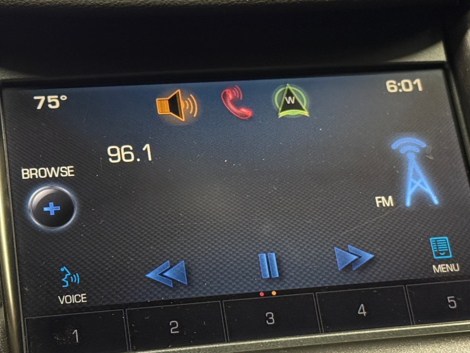 Thumbnail: 2014 Chevrolet Impala - 3