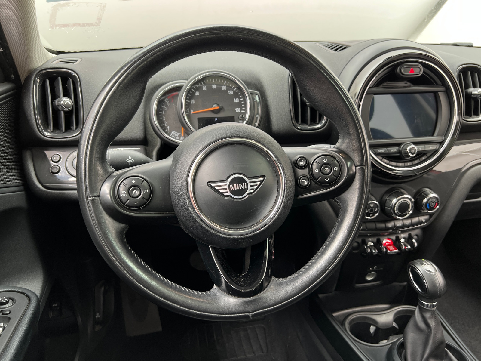 Thumbnail: 2019 MINI Cooper Countryman - 4