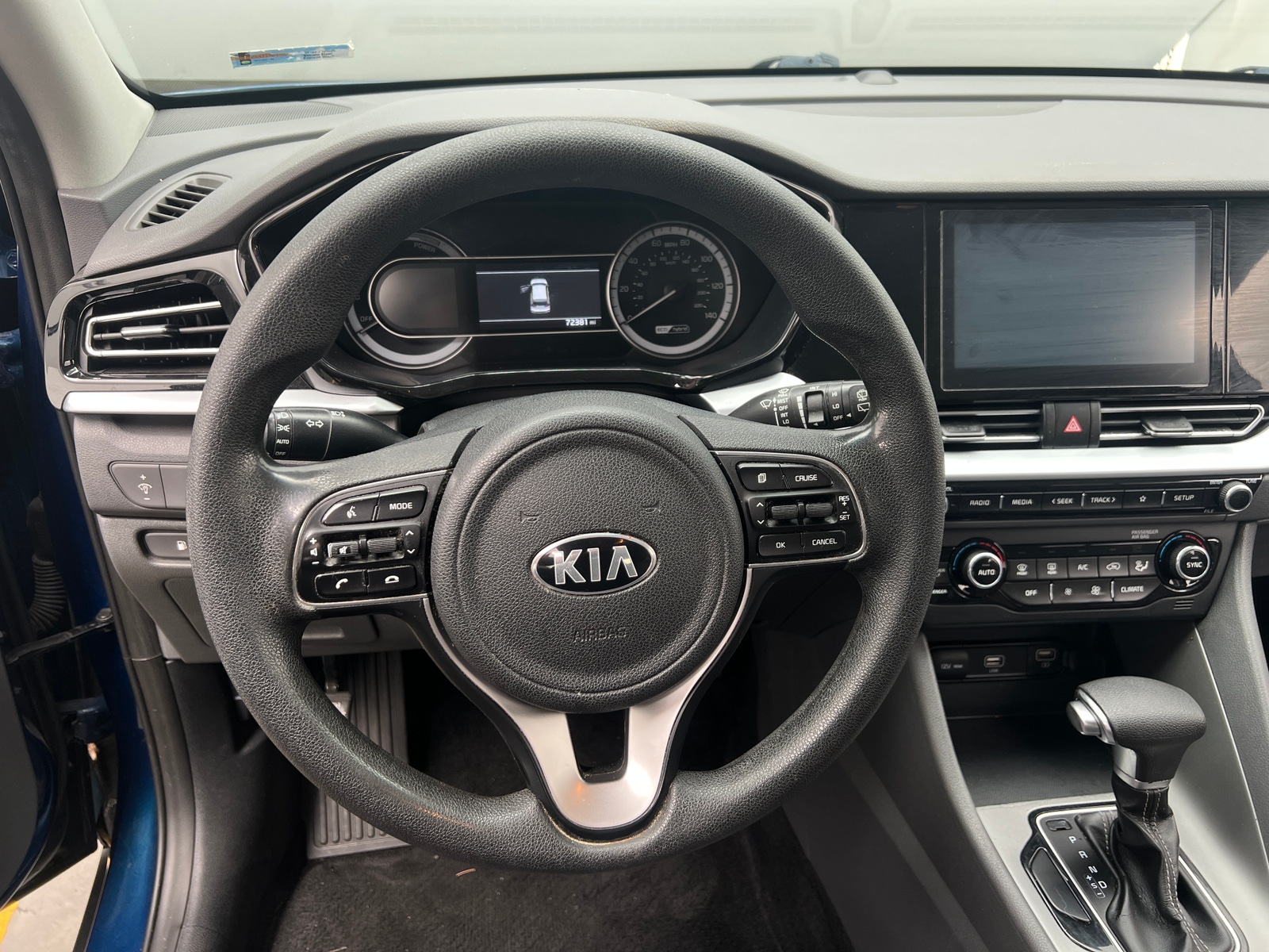 Thumbnail: 2020 Kia Niro - 5