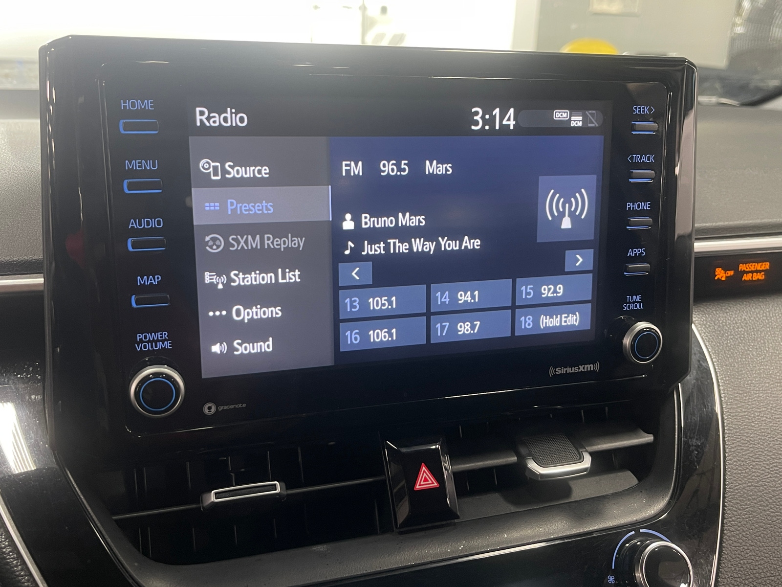 Thumbnail: 2022 Toyota Corolla - 3