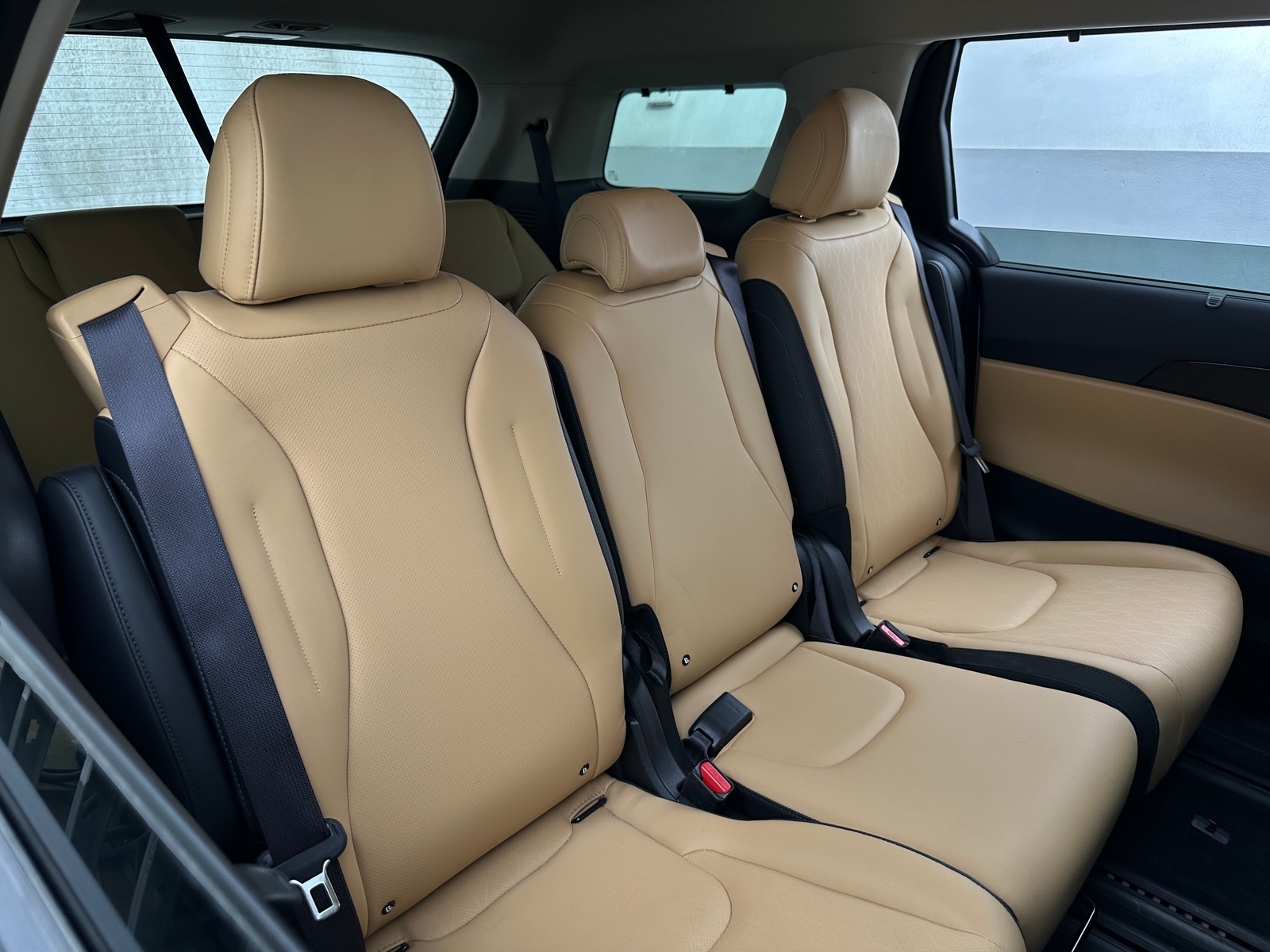 Thumbnail: 2024 Kia Carnival - 5