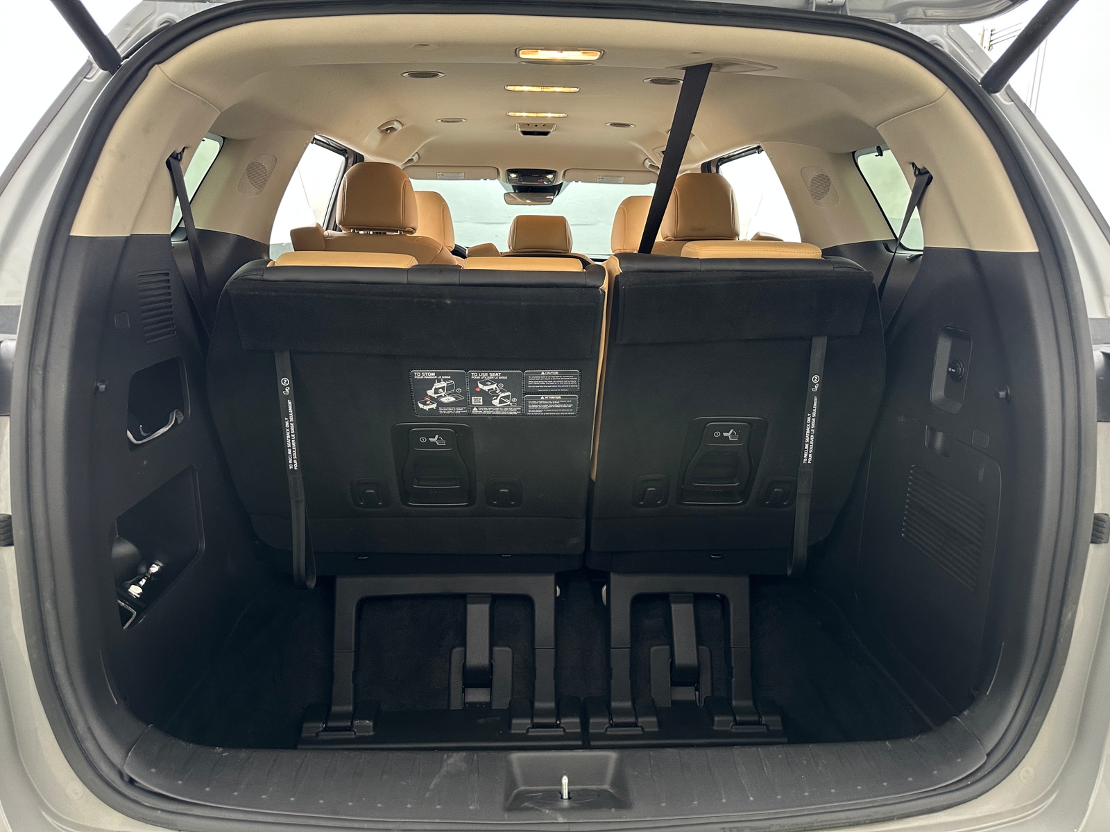 Thumbnail: 2024 Kia Carnival - 6