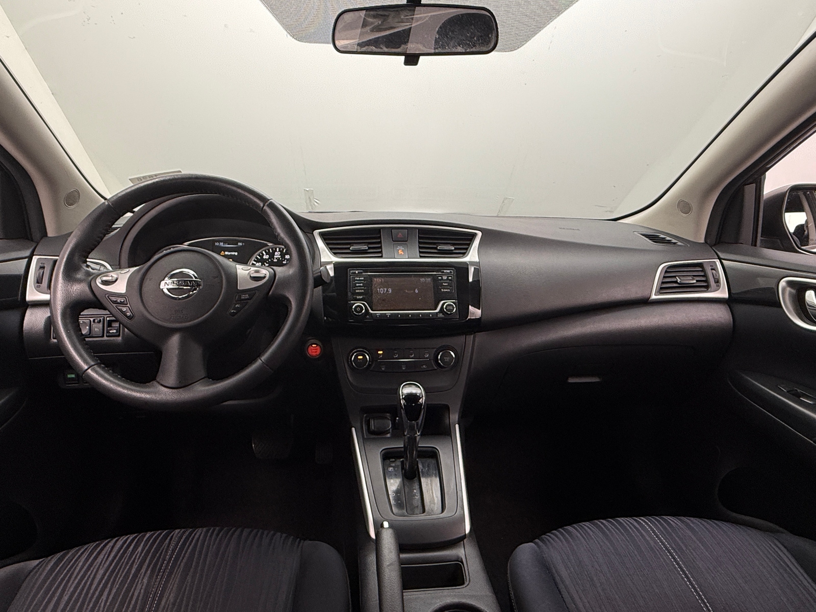 Thumbnail: 2016 Nissan Sentra - 3