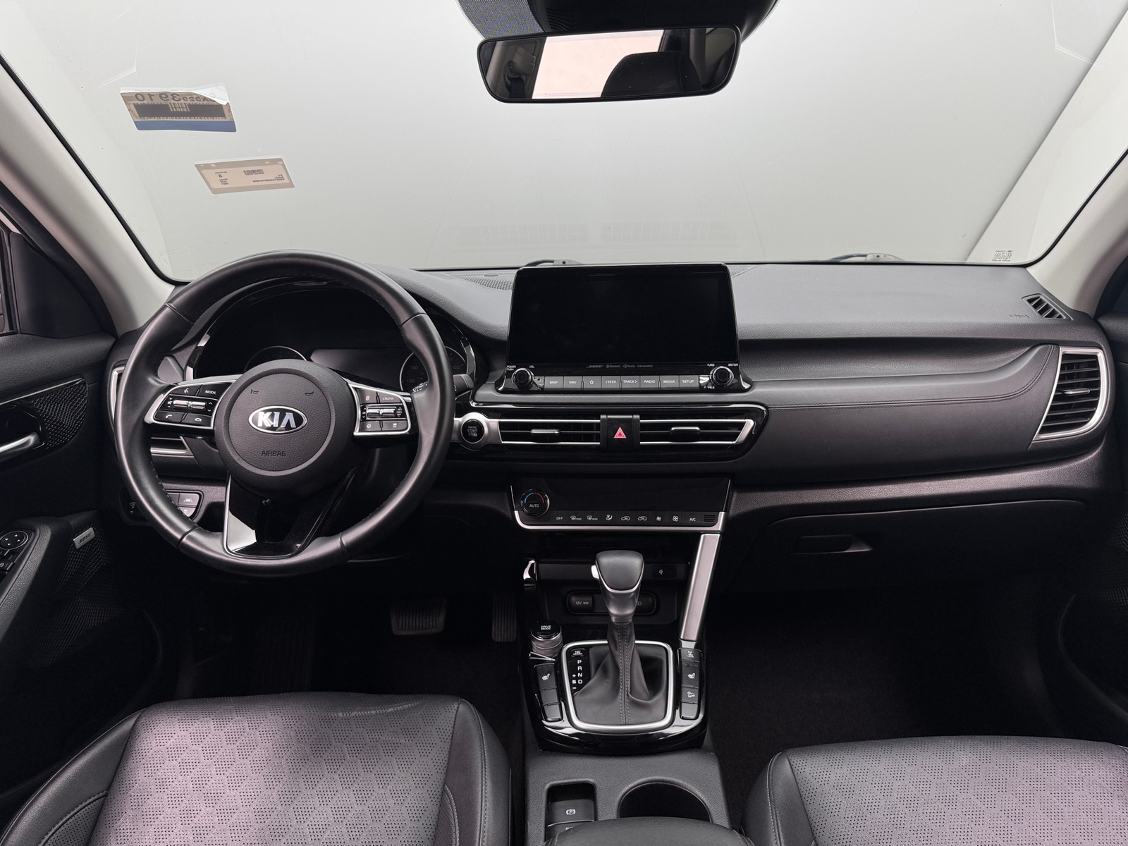 Thumbnail: 2021 Kia Seltos - 2