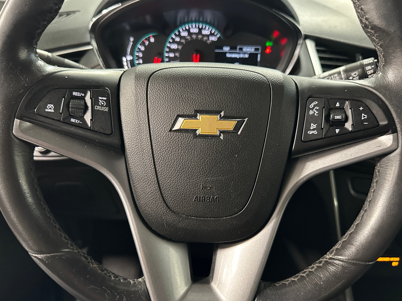 Thumbnail: 2021 Chevrolet Trax - 4