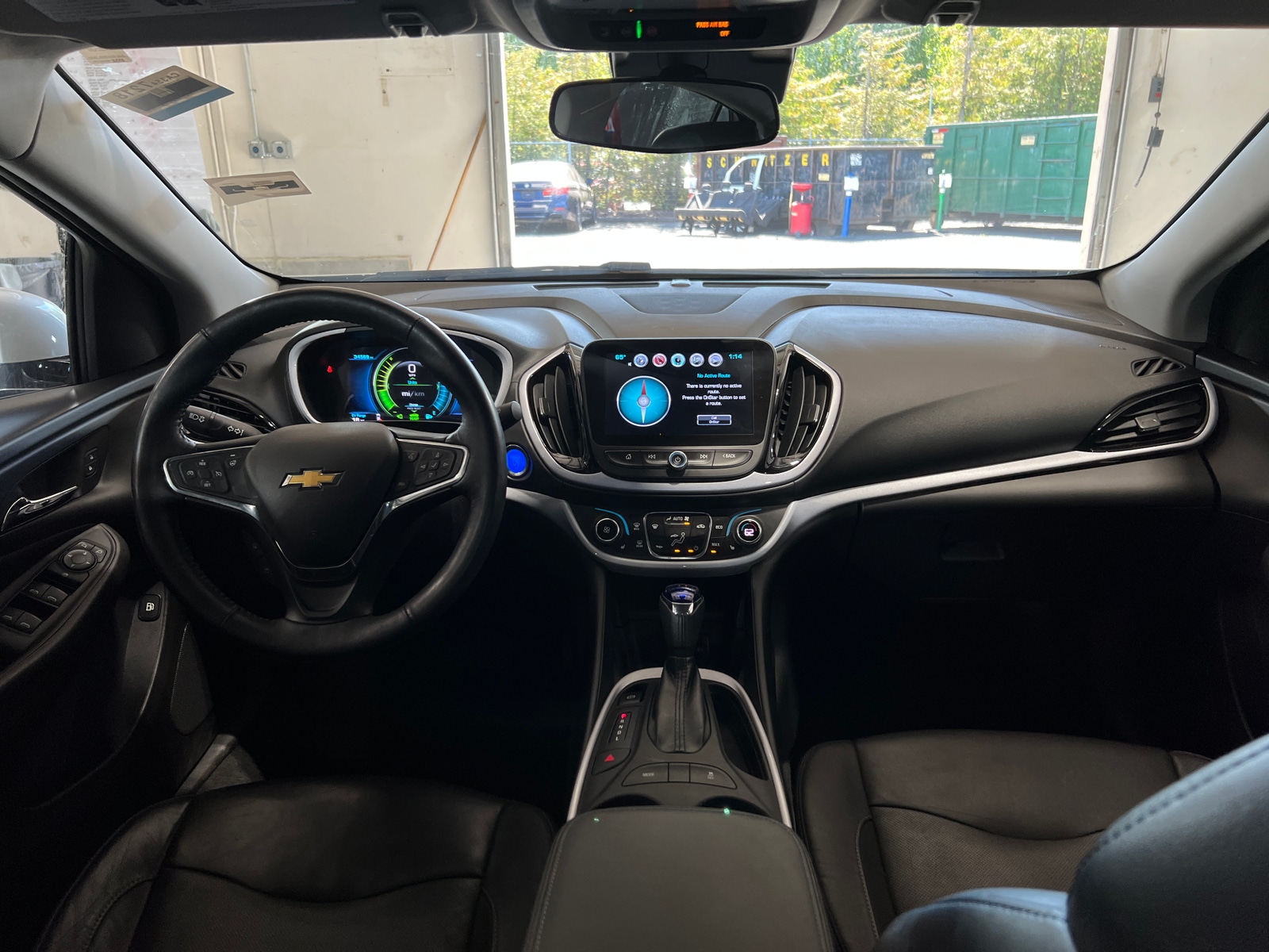 Thumbnail: 2017 Chevrolet Volt - 3