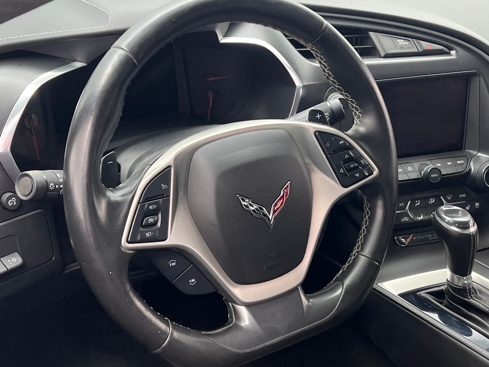 Thumbnail: 2017 Chevrolet Corvette - 3