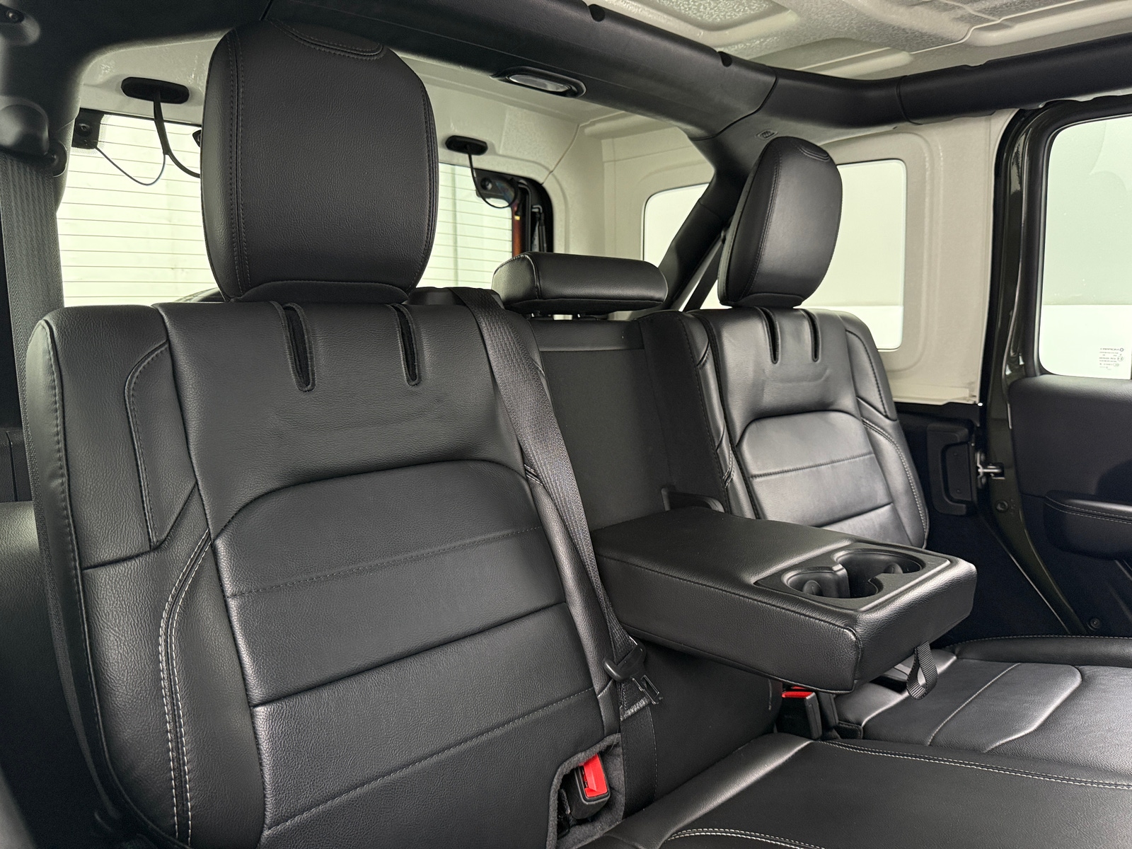 Thumbnail: 2023 Jeep Wrangler - 6