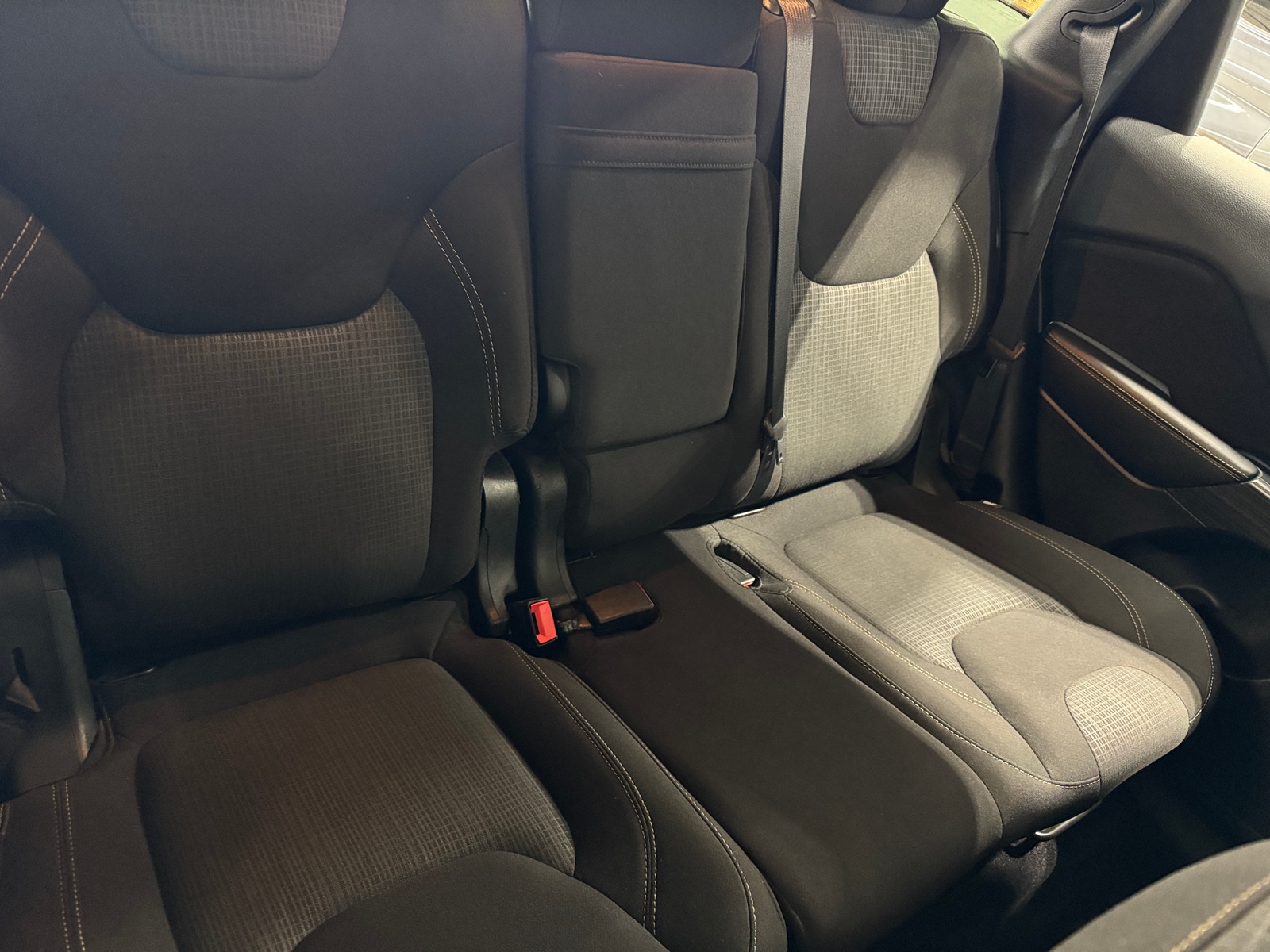Thumbnail: 2016 Jeep Cherokee - 6