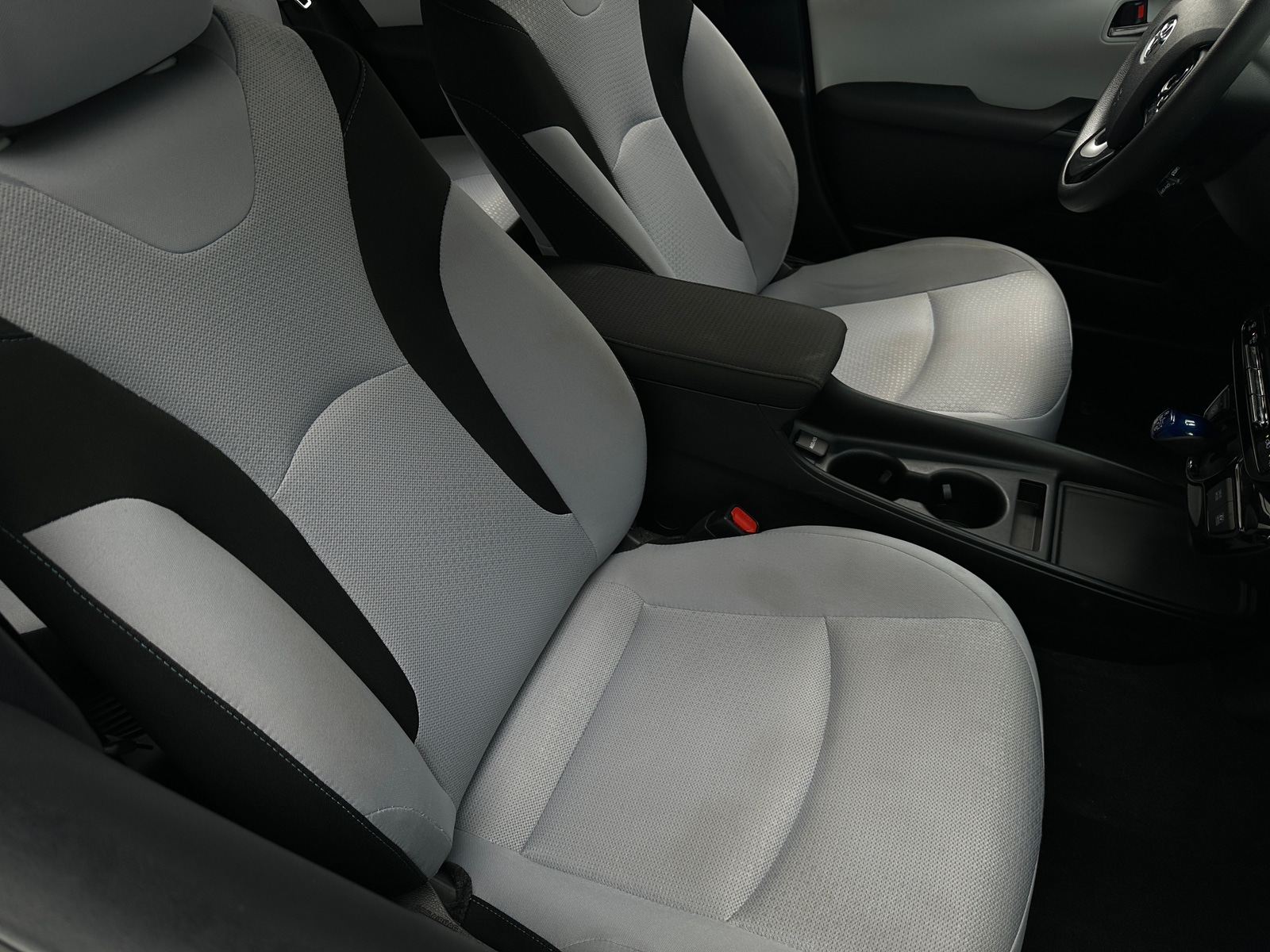 Thumbnail: 2020 Toyota Prius - 2