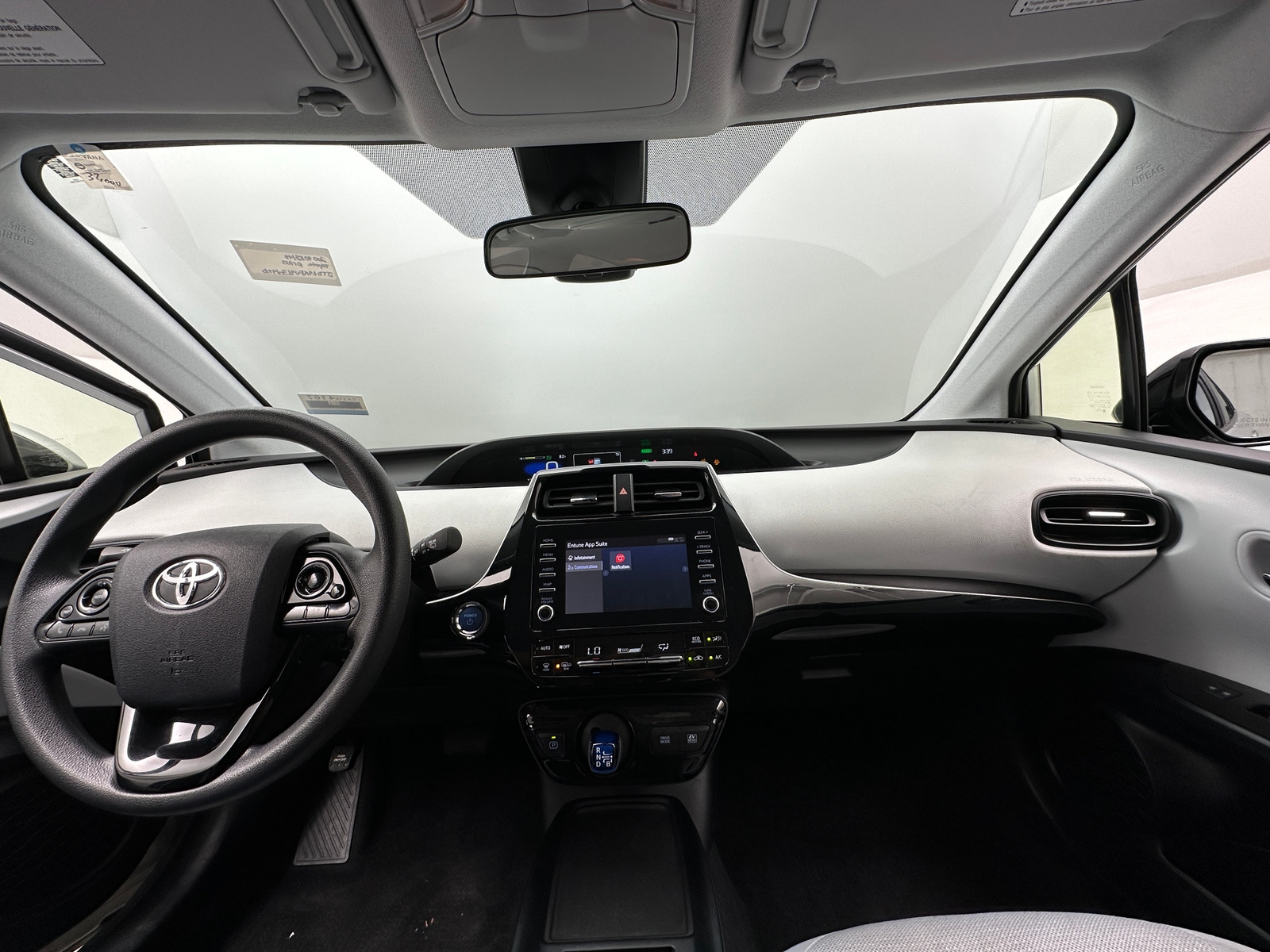 Thumbnail: 2020 Toyota Prius - 3