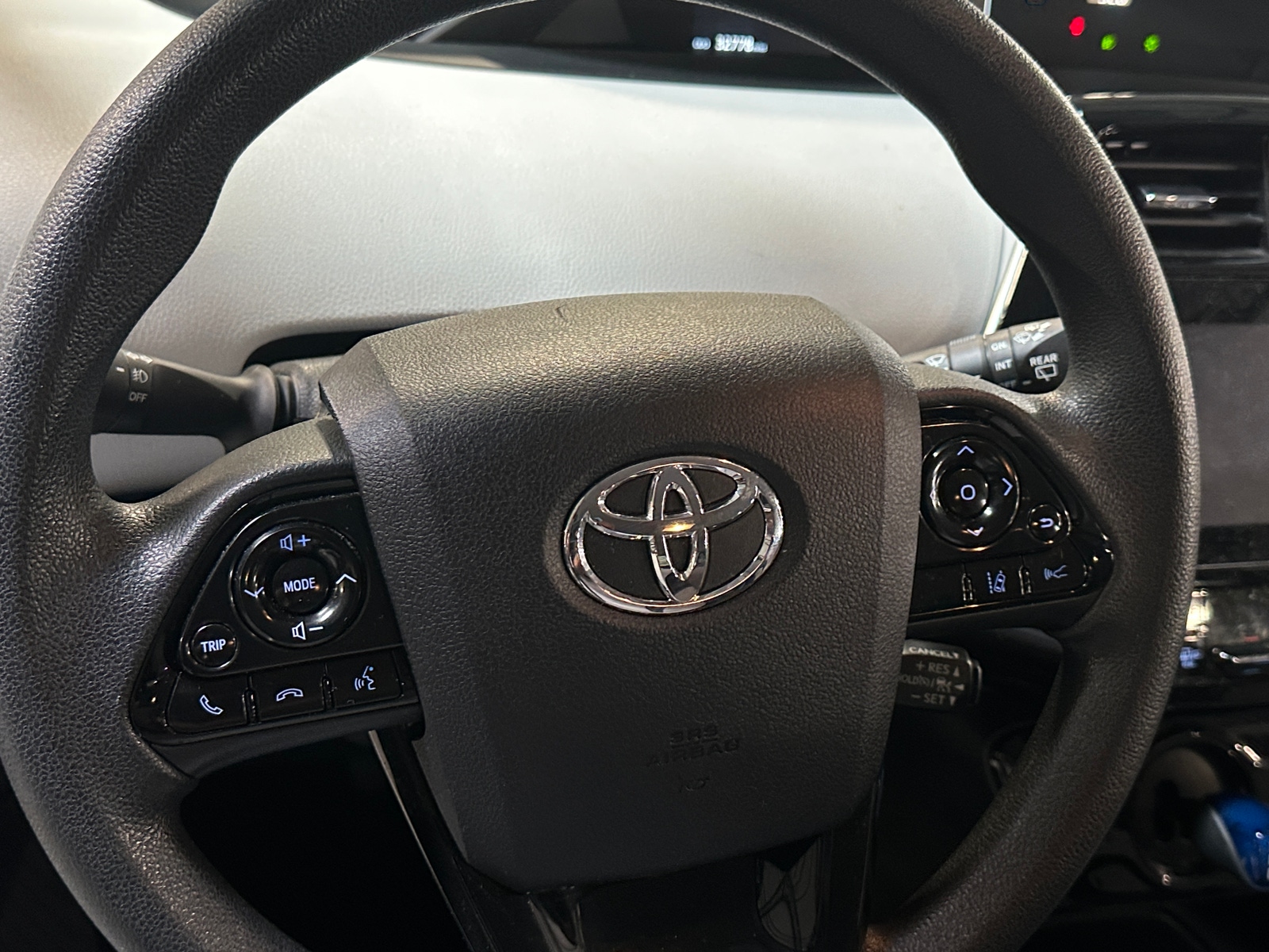 Thumbnail: 2020 Toyota Prius - 5