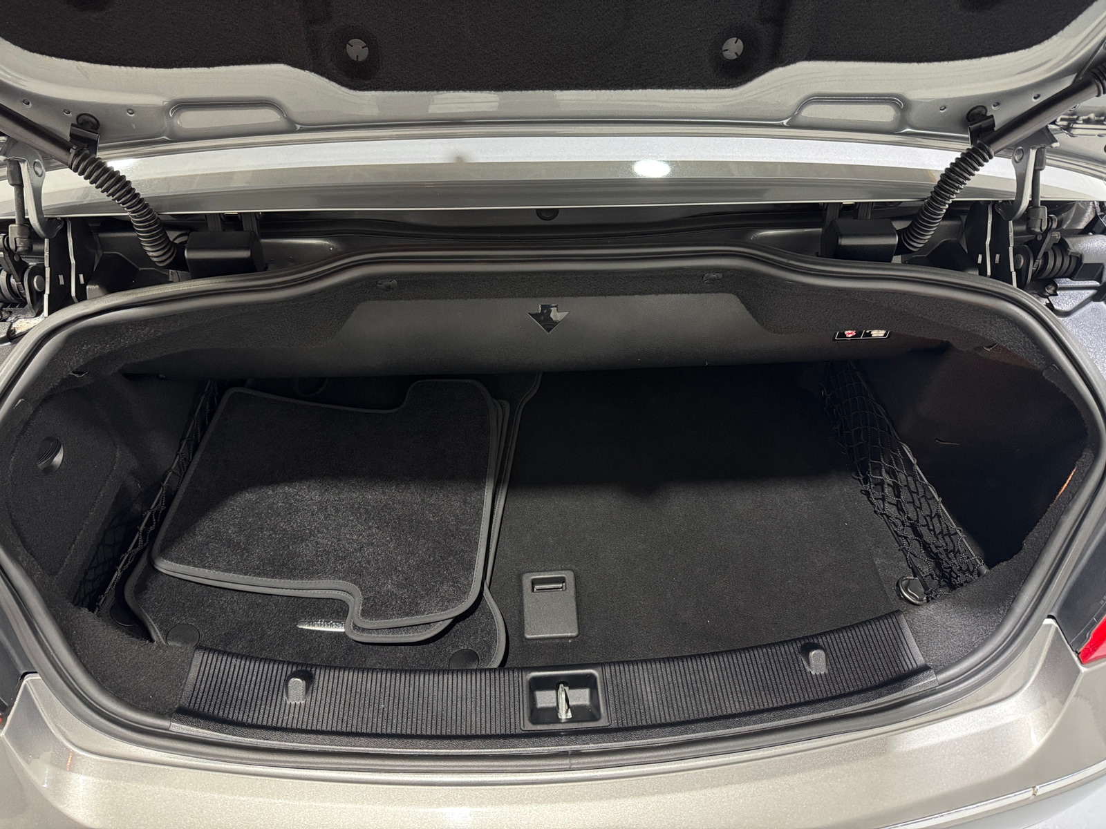 Thumbnail: 2013 Mercedes-Benz E-Class - 6