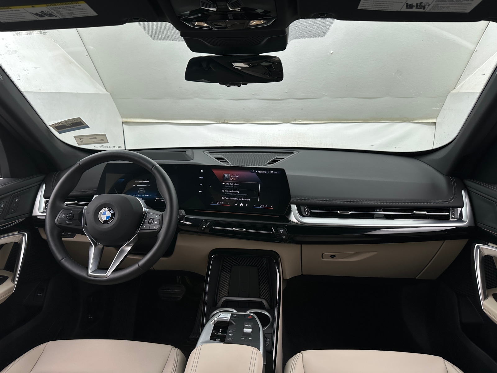 Thumbnail: 2025 BMW X1 - 2