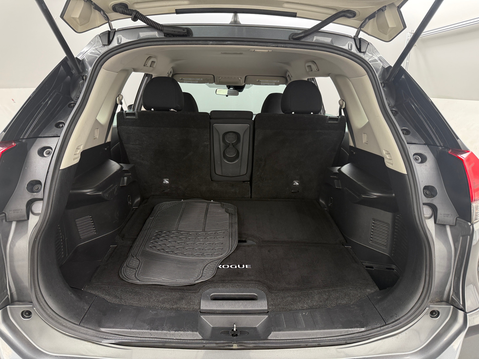 Thumbnail: 2019 Nissan Rogue - 7