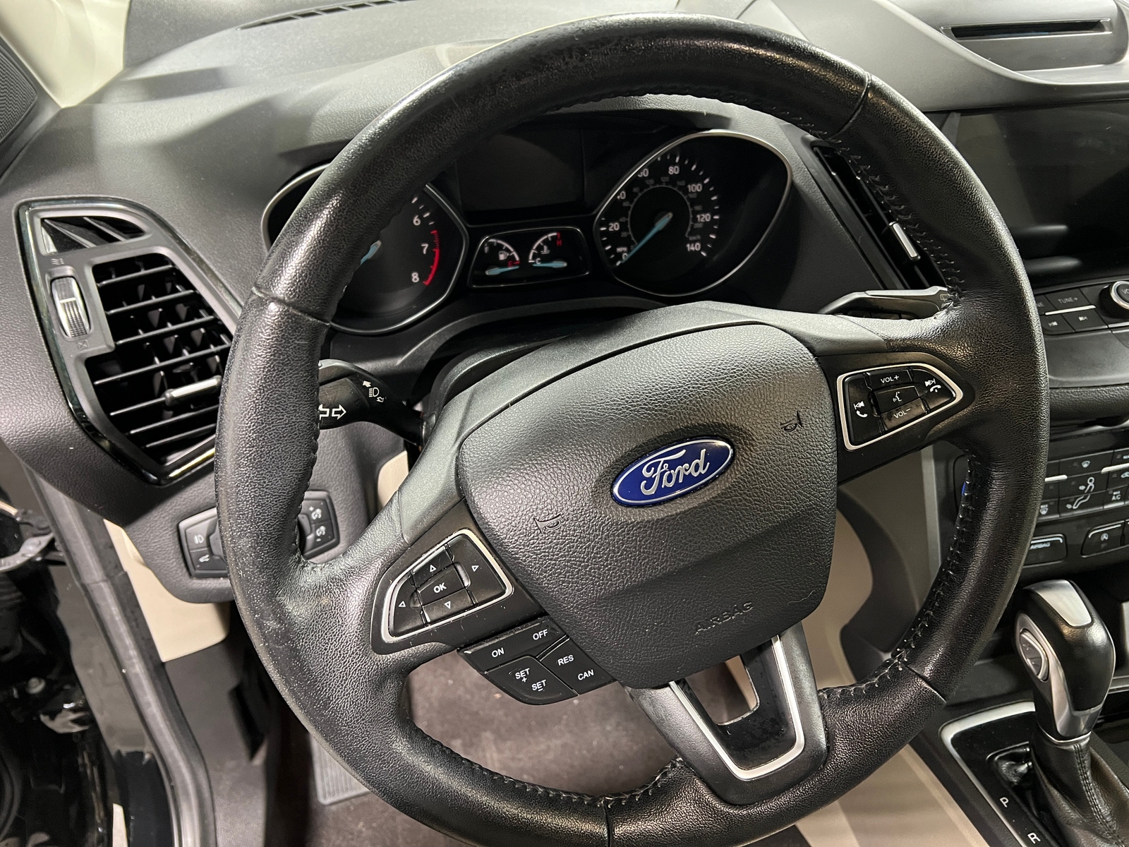 Thumbnail: 2018 Ford Escape - 4